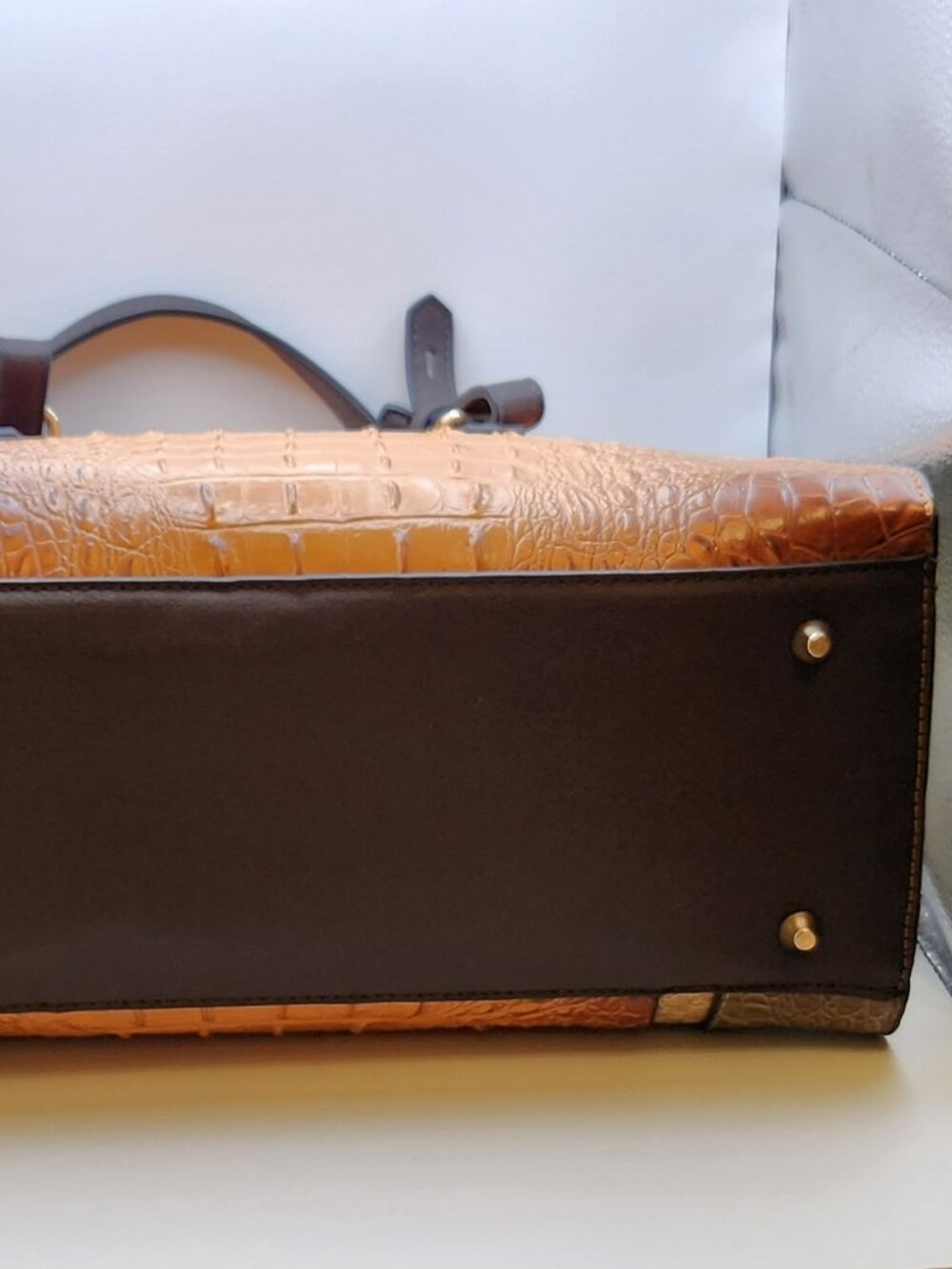 Diophy shoulder bag Vegan Leather warm brown olive green NWT - Picture 4 of 6